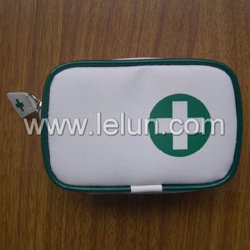 Trousse de premiers secours (CZ-7)