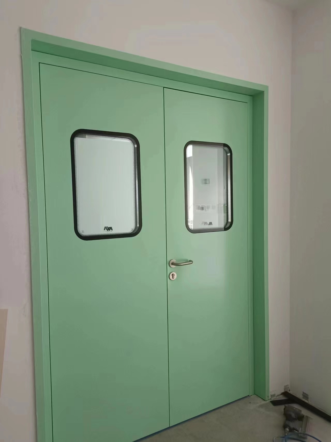 Laboratory aluminum airtight clean door double door(1 (1) Laboratory aluminum airtight clean door double door(1 (1)