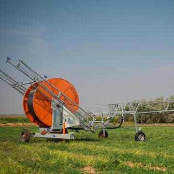 Modèles de flèche de système d&#39;irrigation à enrouleur de tuyau d&#39;incendie mobile