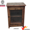 Gabinete de cabecera de madera de estilo antiguo