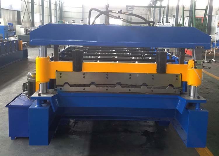 metal roofing panel machine