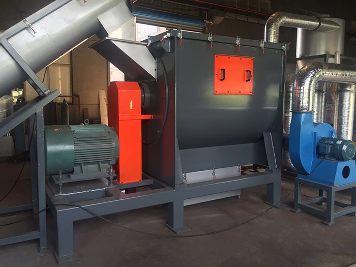 Plastic drying machine