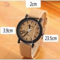 Yxl-465 2016 Vogue Japon Quartz Mouvement Montres de poignet Conidor de visage en bois Montre de cuir Montre de montre de sport en gros