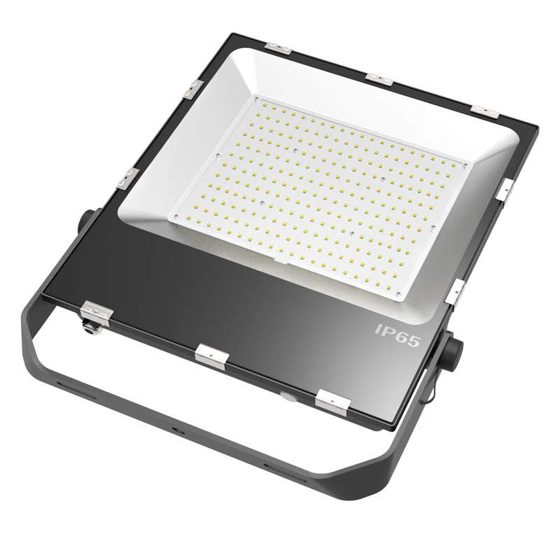 Led Flood Light (2)