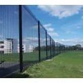 Высококачественная колючая проволочная сетка 358 забор
