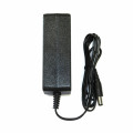 10V 3A AC/DC -Desktop -Adapter mit globalen Zertifikaten