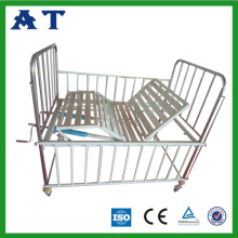 Triple-folding medical children bed