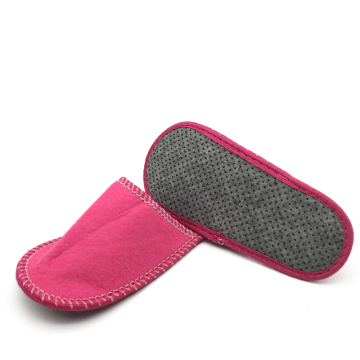 Family soft sole indoor hotel bath felt slippers