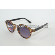 Round tatoo frame safari sunglass