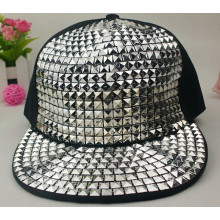 Punk de nova moda chegar 2014 rebites hip-hop borda plana bonés chapéus repicado Snapback bonés para homem e mulher