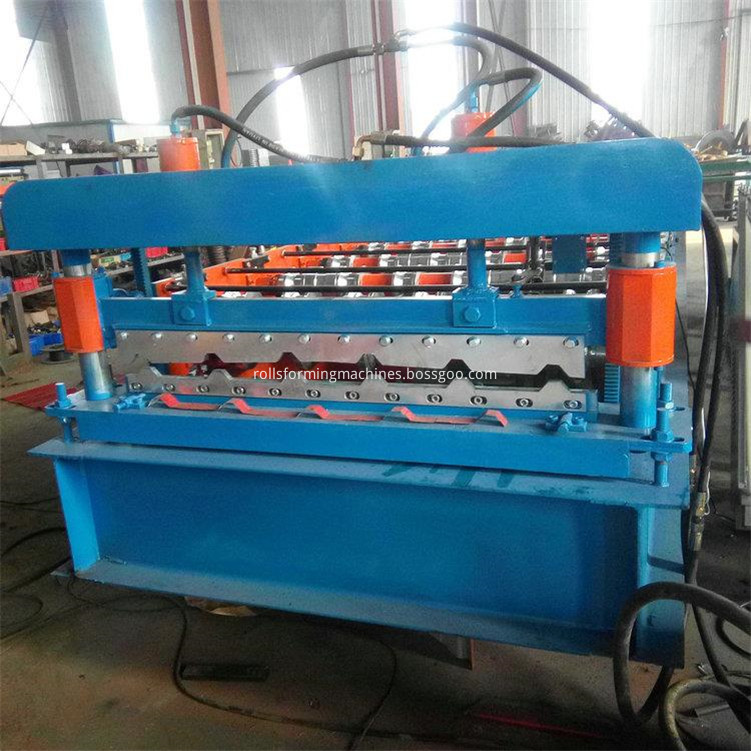 metal roof forming machine