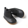 Schwarze Babyschuhe mit weicher Sohle