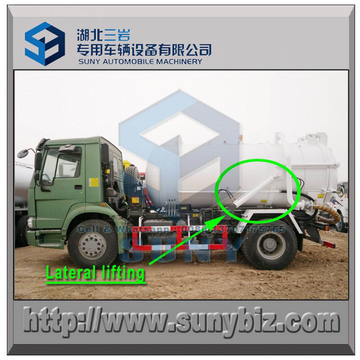 10000 Liters 4X2 Sinotruck HOWO Sewage Sucking Lifting Tanker Truck