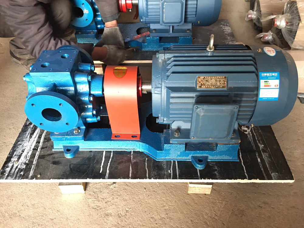 Asphalt Transfer Pump