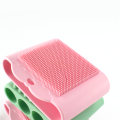 Brosse de nettoyage en silicone pour chien et chat