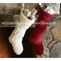 Hand stricken Chunky Weihnachten Strumpf Socken mit Hanging Loop Pompons