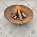 Outdoor -Möbel Holz Brennkamin