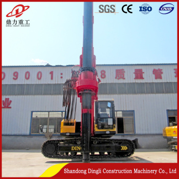 Tracked pile driving rig for construction machinery