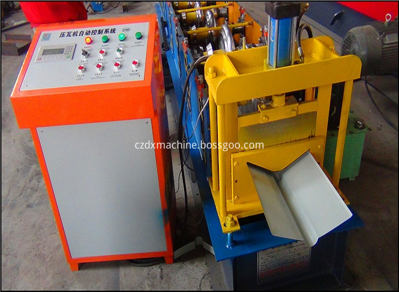 ridge cap roll forming machine5