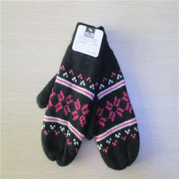 Winter knitted gloves with Jacquard Weave