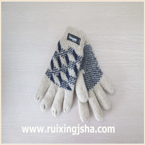 man Jacquard knitted wool gloves 