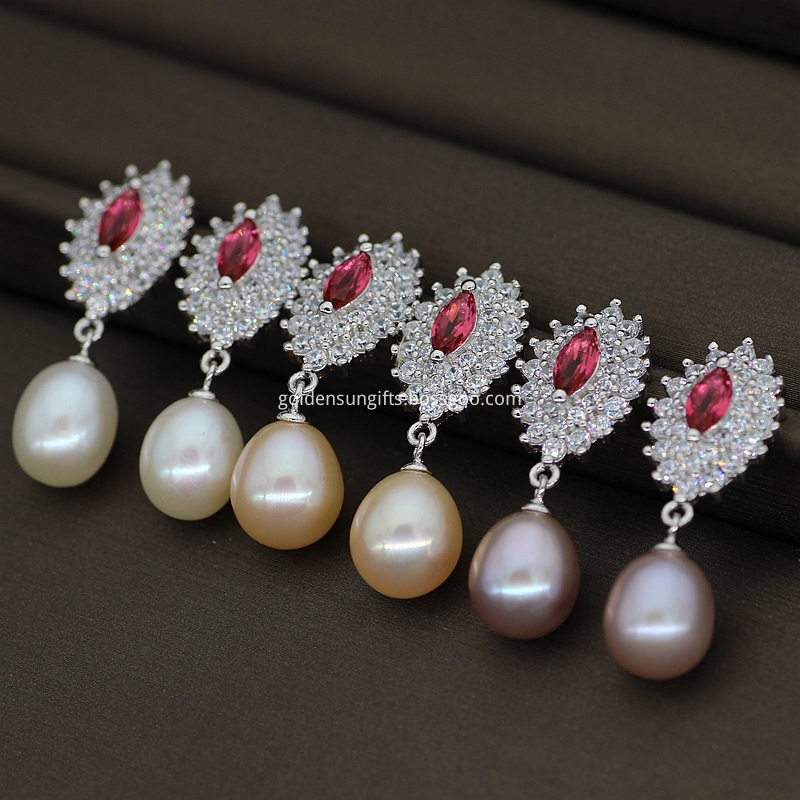 Freshwater Real Pearl Eardrop