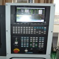 T600 CNC Máquina de perfuração e tapping automática