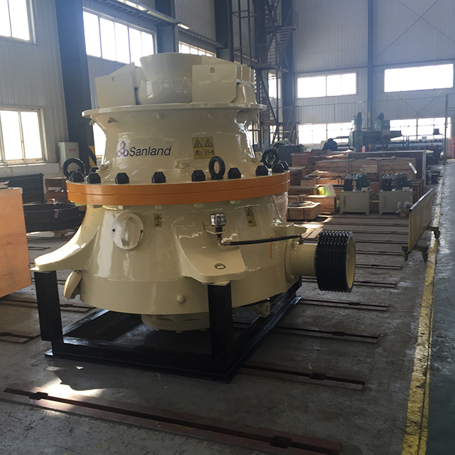  Mining equipment gyratory crusher