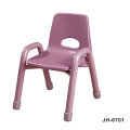 Flexible Kindergartentische und Stühle