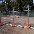 Hot dipped galvanized 2.4 x 2.1m Temporary Fence
