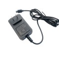 Adaptador de energia AC para CC branco 12V 1.5A