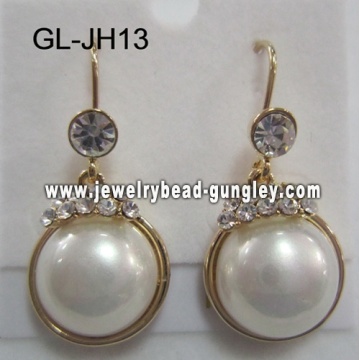 Boucles d'oreille de mode shell poire