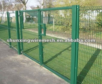 CLD_Fencing_System_Supplies_Lockmaster_swing_gates_5