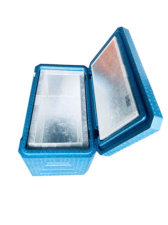 Cool Box (32) Cool Box (32)