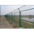 Welded Wire Mesh Fence