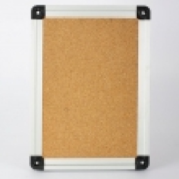 Magnetic white board