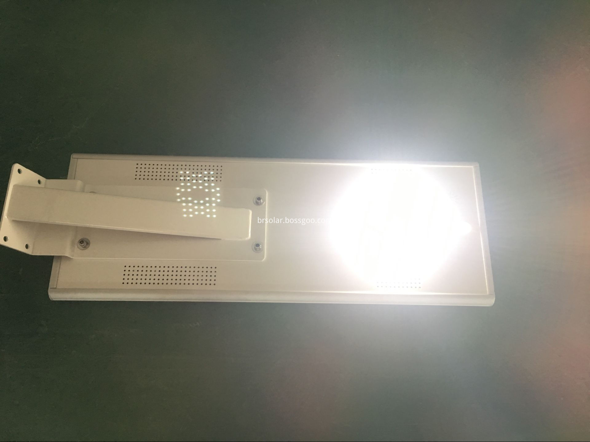 25W alll in one solar street light 