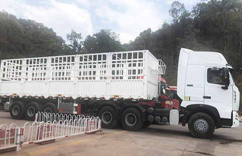 stake fence semi trailer