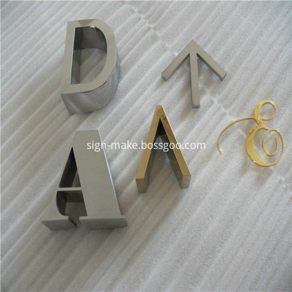 metal letters