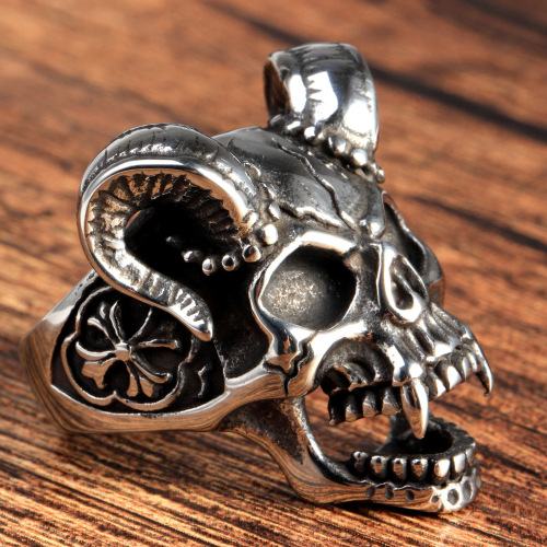 Retro animal sheep head ring domineering men's jewelry