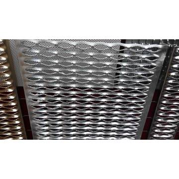 Antiskid Perforated Metal Plate 15cm Opening