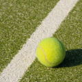 Grama artificial ao ar livre para quadra de tênis