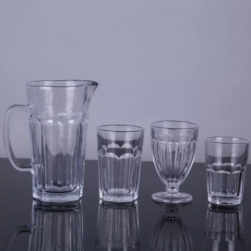 Hochwertiges Glas-Trinkgeschirr-Set Glastasse und Krug