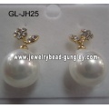 2012 fashion shell pearl earrings