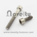 Titanio hexagonal tornillo DIN912