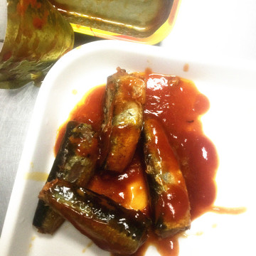 Colorful Printing Cans Canned Sardine In Tomato Sauce