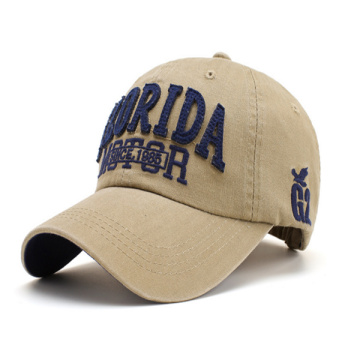 Gorra de béisbol de cuero y ante marrón