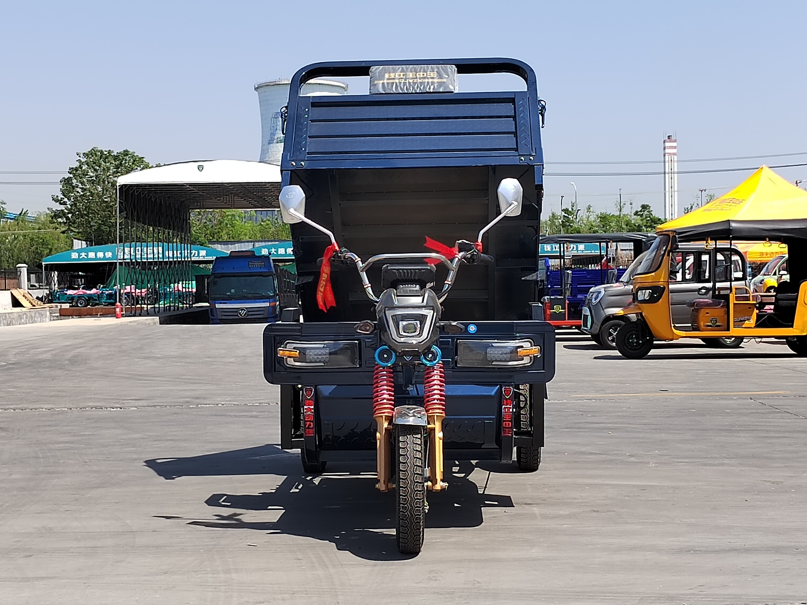 King Kong dump electric vehicle King Kong dump electric vehicle