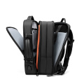 Mochila duradera para laptops con carga USB