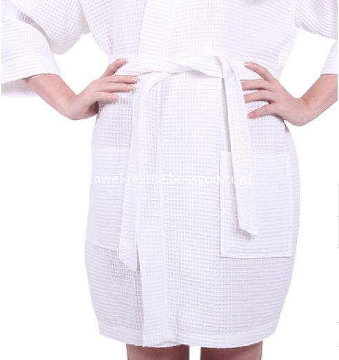 Short Waffle Bathrobe